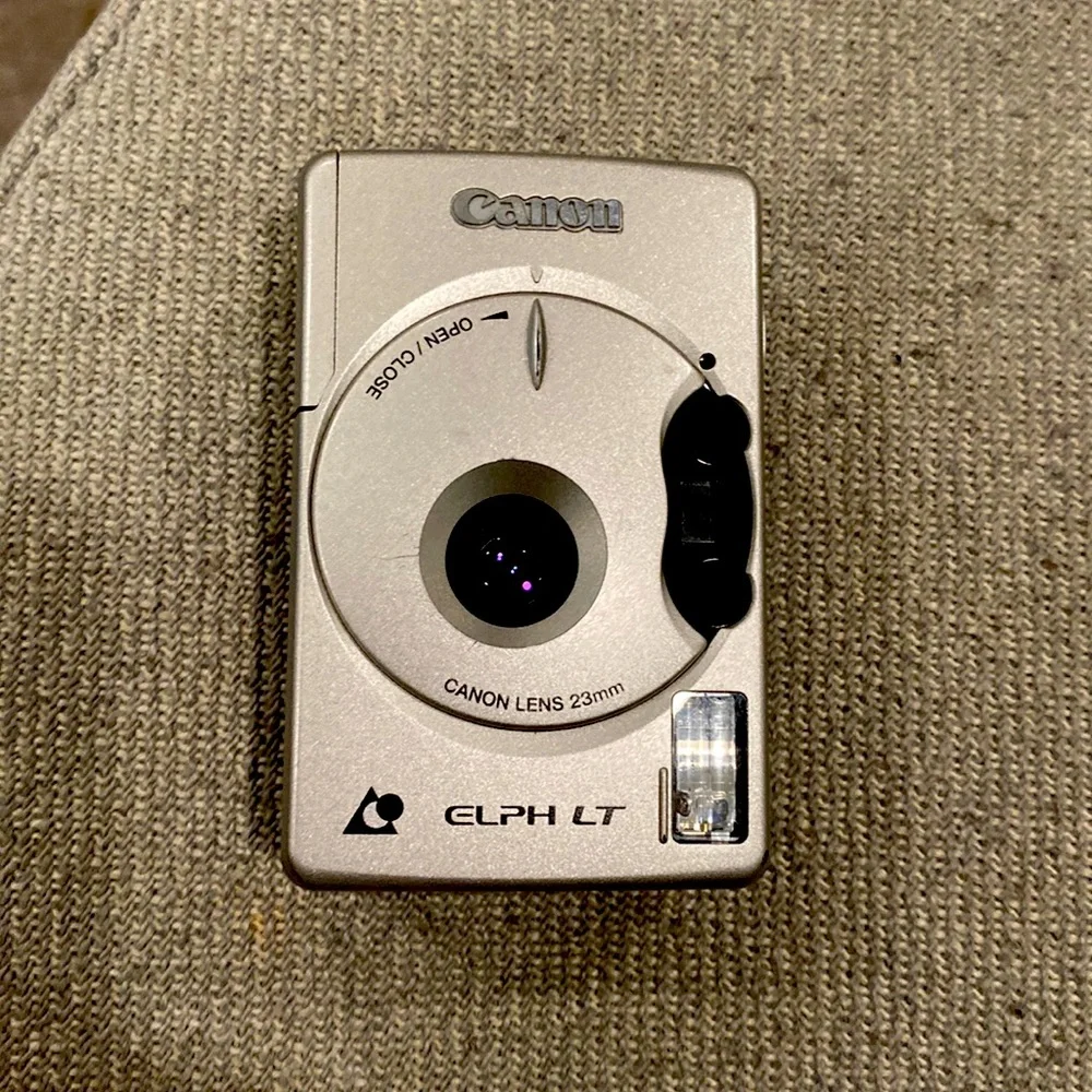 Canon Elph LT APS Point & Shoot Film Camera